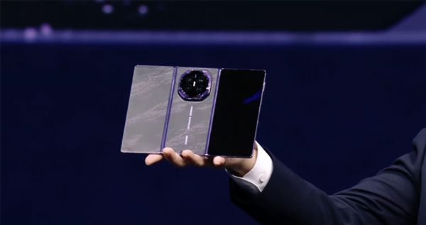 Huawei Mate XT 2 chính thức ra mắt, giá từ 80 triệu đồng